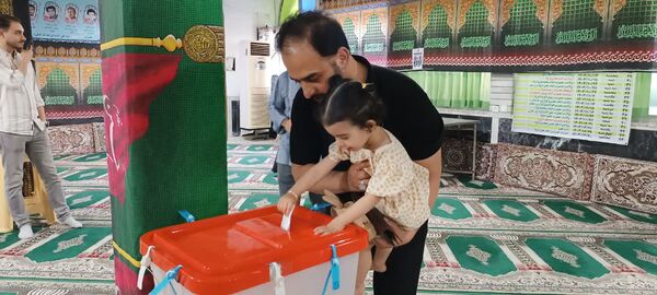 برگزاری دور دوم انتخابات ریاست‌جمهوری در محمودآباد 
