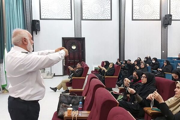 برگزاری دومین دوره تربیت مربی پیشتازان سازمان دانش‌آموزی در کهریزک 