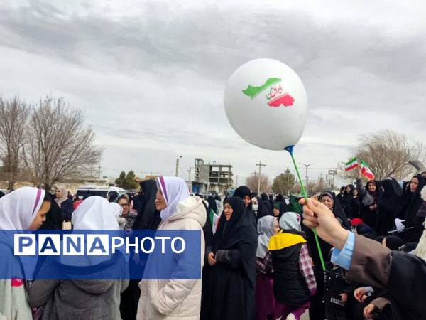 راهپیمایی پرشور ۲۲ بهمن ماه خرم‌بید