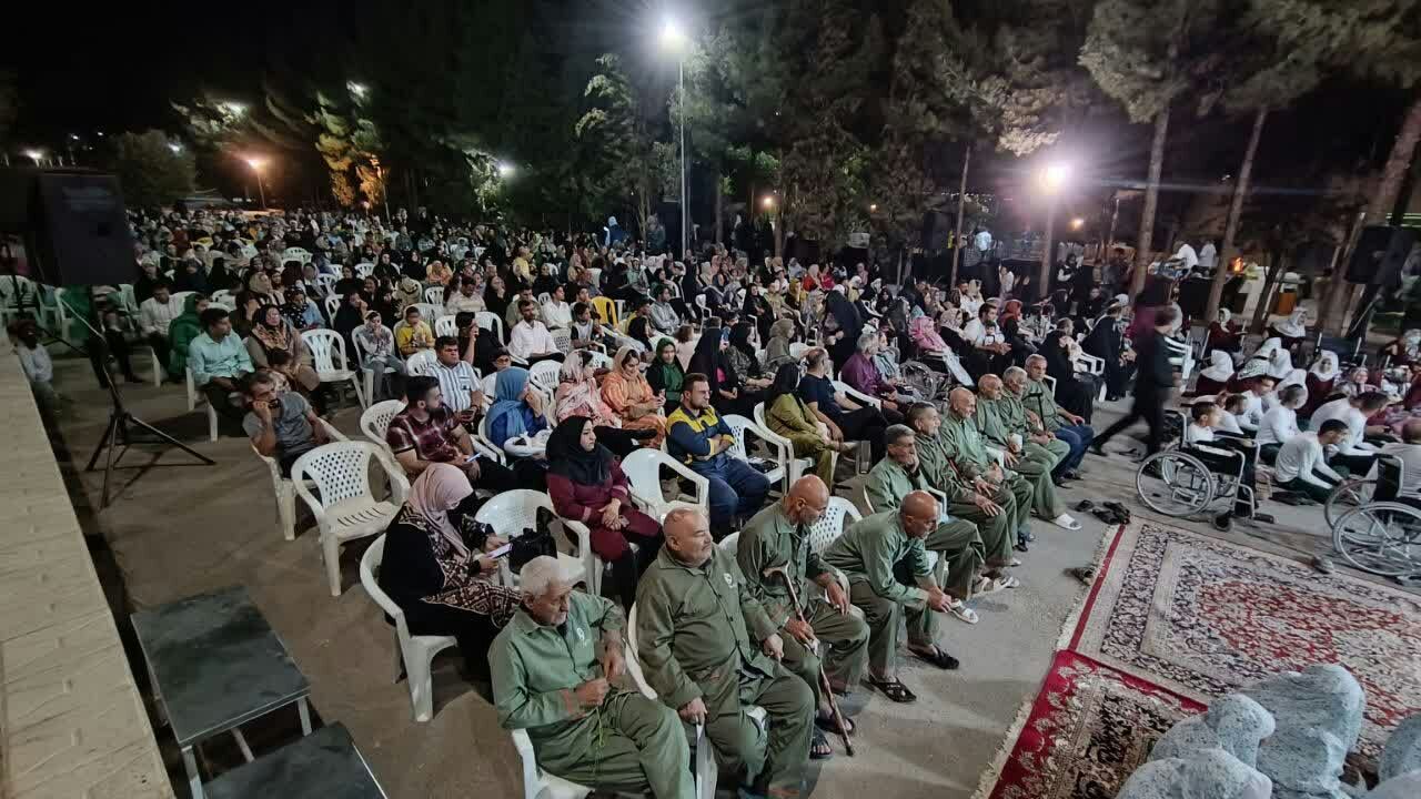 جشن بزرگ لبخند فرشتگان در بیرجند برگزار شد 
