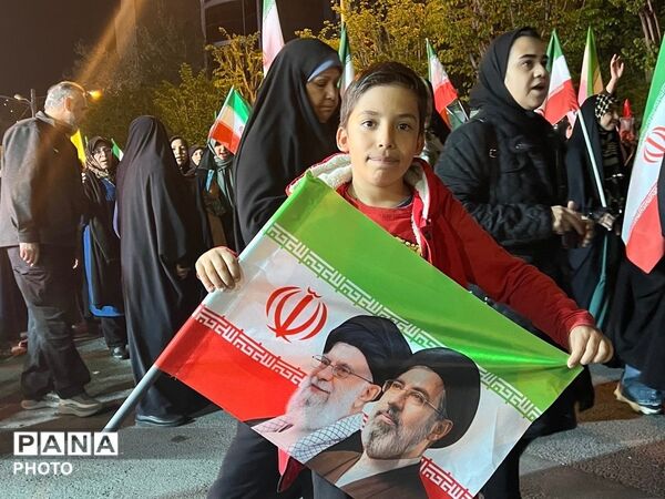 حضور باشکوه مردم کرج در چهل و هشتمین شب اجتماعات