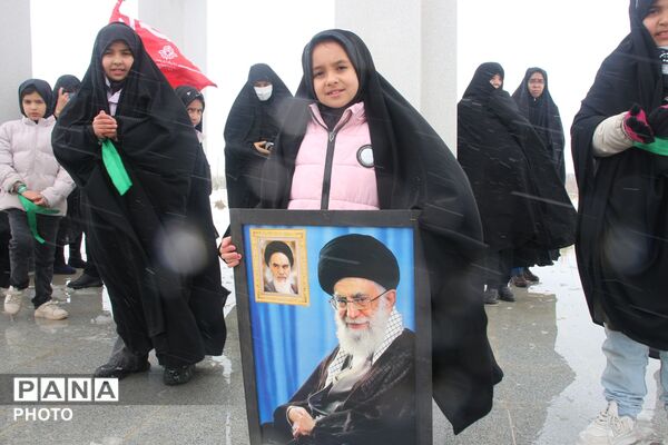سرما جا ماند، وقتی ایمان جوشید