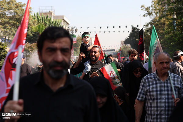 پیاده‌روی جاماندگان اربعین در تهران - 3