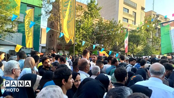 مهمونی ده کیلومتری غدیر در تهران؛ حماسه‌ای در امتداد بعثت و بیعتی دوباره با ولایت