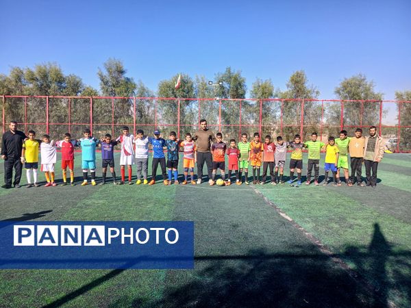 مسابقه فوتبال دوستانه در آموزشگاه شهید ابراهیم رضوی