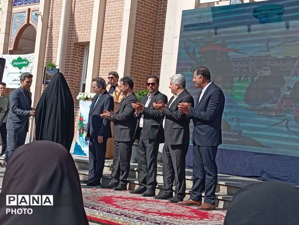 زنگ مهر، ایثار، شهادت و نماز  در هنرستان دارالفنون