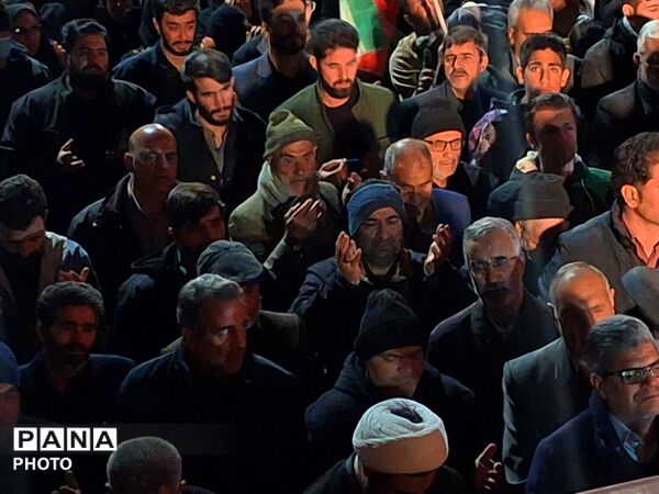 مراسم وداع با پیکر مطهر سردار شهید غلامرضا محمد زاده