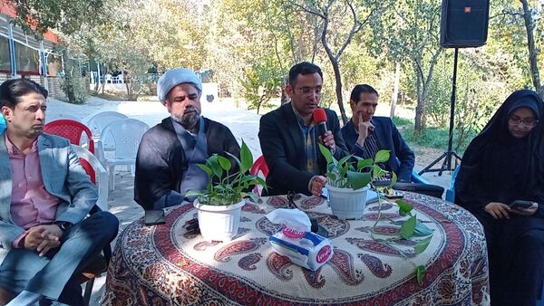 مشاوران مدارس بازوی توانمند مراقبت روح و روان دانش‌آموزان