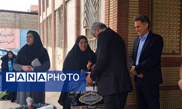 زنگ کتاب و کتابخوانی در گالیکش نواخته شد