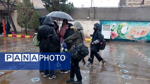 اولین بارش باران الهی در شهر زیبای  نیشابور 