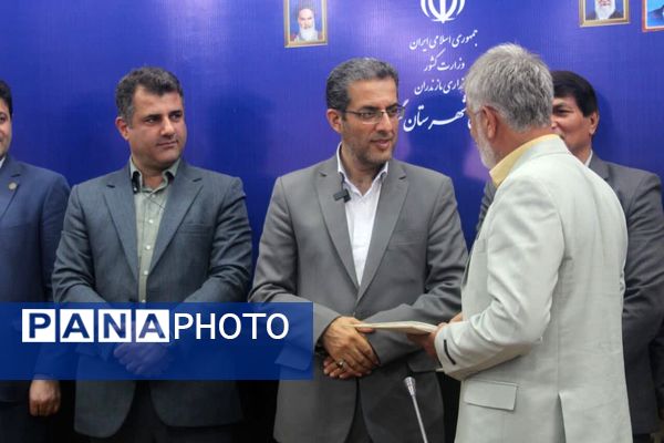 تقدیر از خبرنگاران در گلوگاه 