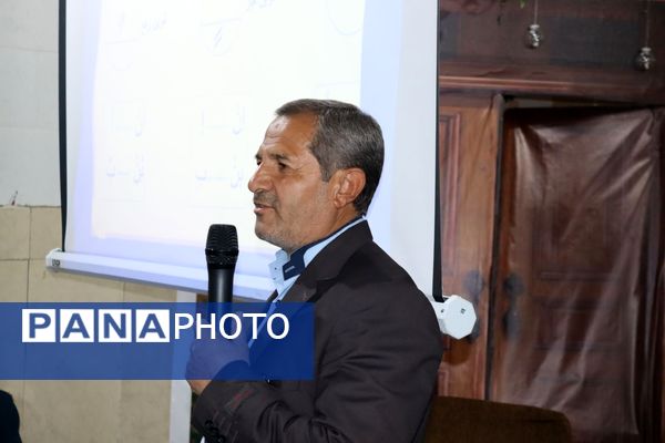 برنامه قرآنی «رواق» میزبان محفلی قرآنی