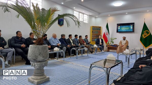 دیدار مسئولان امور تربیتی آموزش و پرورش شیروان با امام جمعه تربیتی 