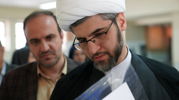مرحله کشوری تحویل آثار چهل‌ و دومین جشنواره فرهنگی و هنری فردا در اصفهان 