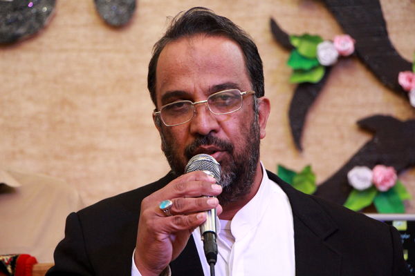 حضور خادمان رضوی در اعتکاف دانش‌آموزی فهرج