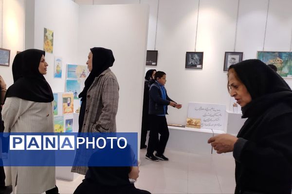 هم‌صدایی دل‌ها در سکوت و توانایی