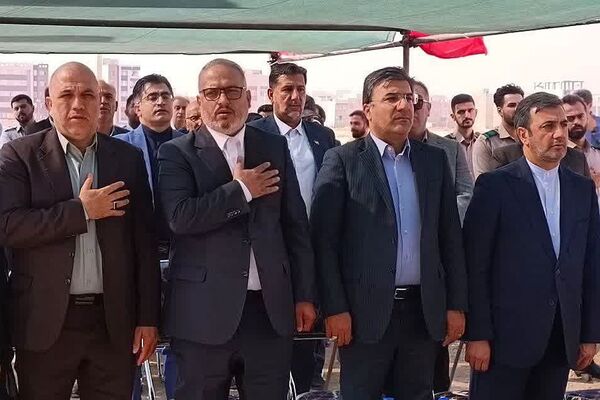 آیین خشت گذاری سه مدرسه ۱۵ کلاسه در کهریزک