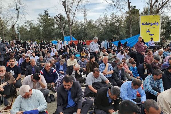 برگزاری نماز عید فطر در ناحیه دو شهرری 