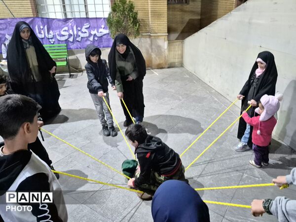 برپایی غرفه فرهنگی سازمان دانش‌آموزی در میدان المپیک