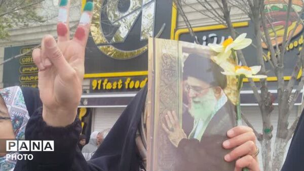 خروش مردمان مشهدی در راهپیمایی حماسی روز قدس 
