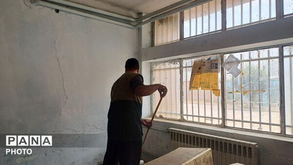 بازدید فرمانده سپاه پاسداران کوهدشت ازاجرای طرح شهید عجمیان در مدرسه معرفت شهرستان کوهدشت