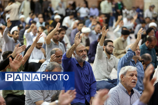 مراسم جشن میلاد پیامبر اکرم(ص) و امام جعفر صادق(ع) در حرم حضرت معصومه(س)