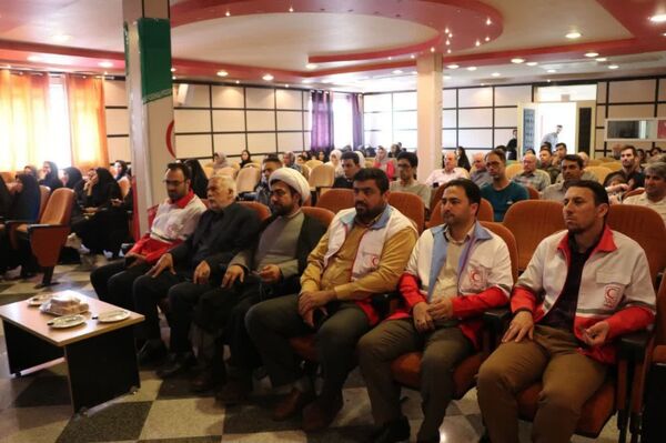 آئین اعزام تیم های درمان اضطراری جمعیت هلال احمر خراسان شمالی به کشور عراق