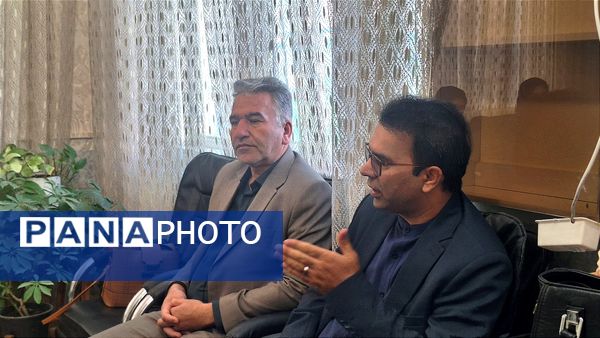 صبحگاه دبیرستان فیاض 