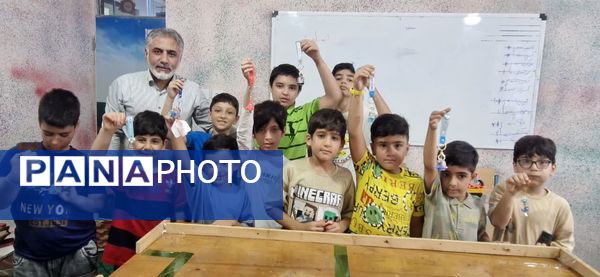 مسابقه ربات‌های ساخته شده توسط هنرجویان کلاس رباتیک کانون فرهنگی تربیتی رضوان