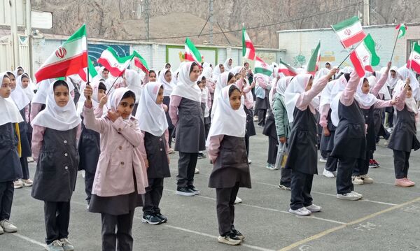 زنگ مهر؛ مدارس شهرستان فیروزکوه