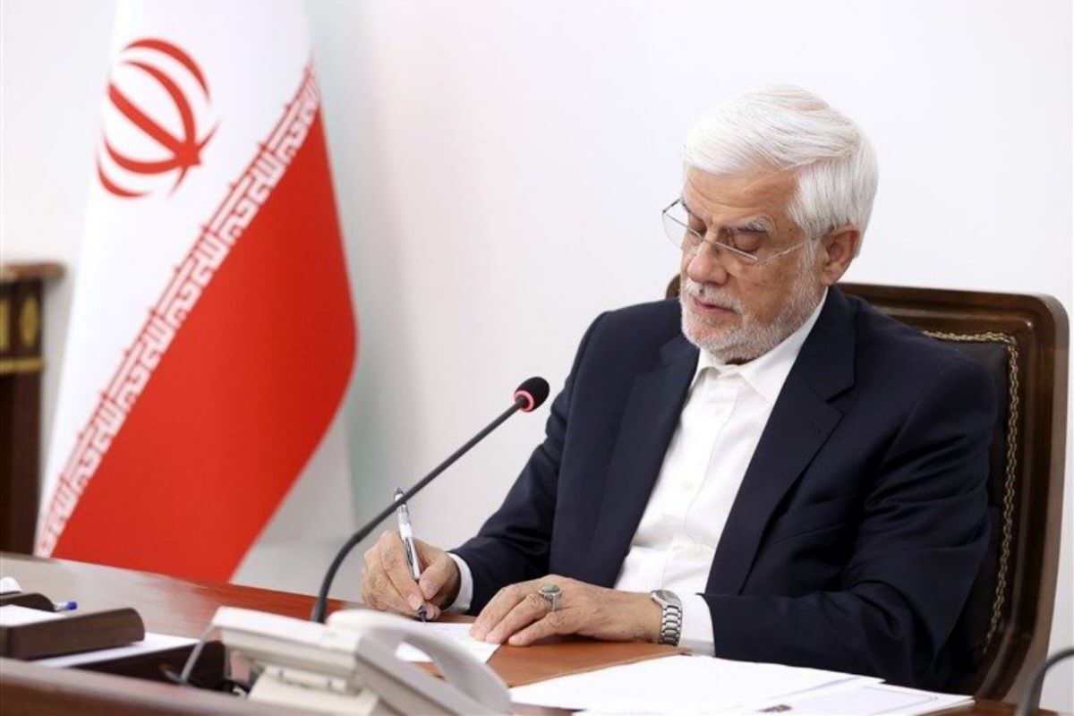 عارف: با الهام از فرهنگ رمضان می‌توان مسیر اصلاح، کارآمدی و اعتماد ملی را هموارتر کرد