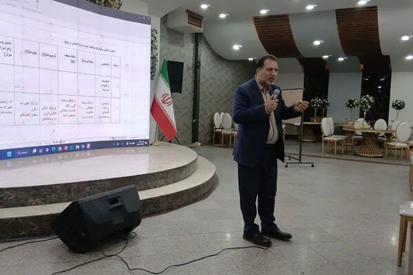 دوره مدرسه تراز با رویکرد برنامه‌ریزی راهبردی و تعالی آموزشی در اسلامشهر