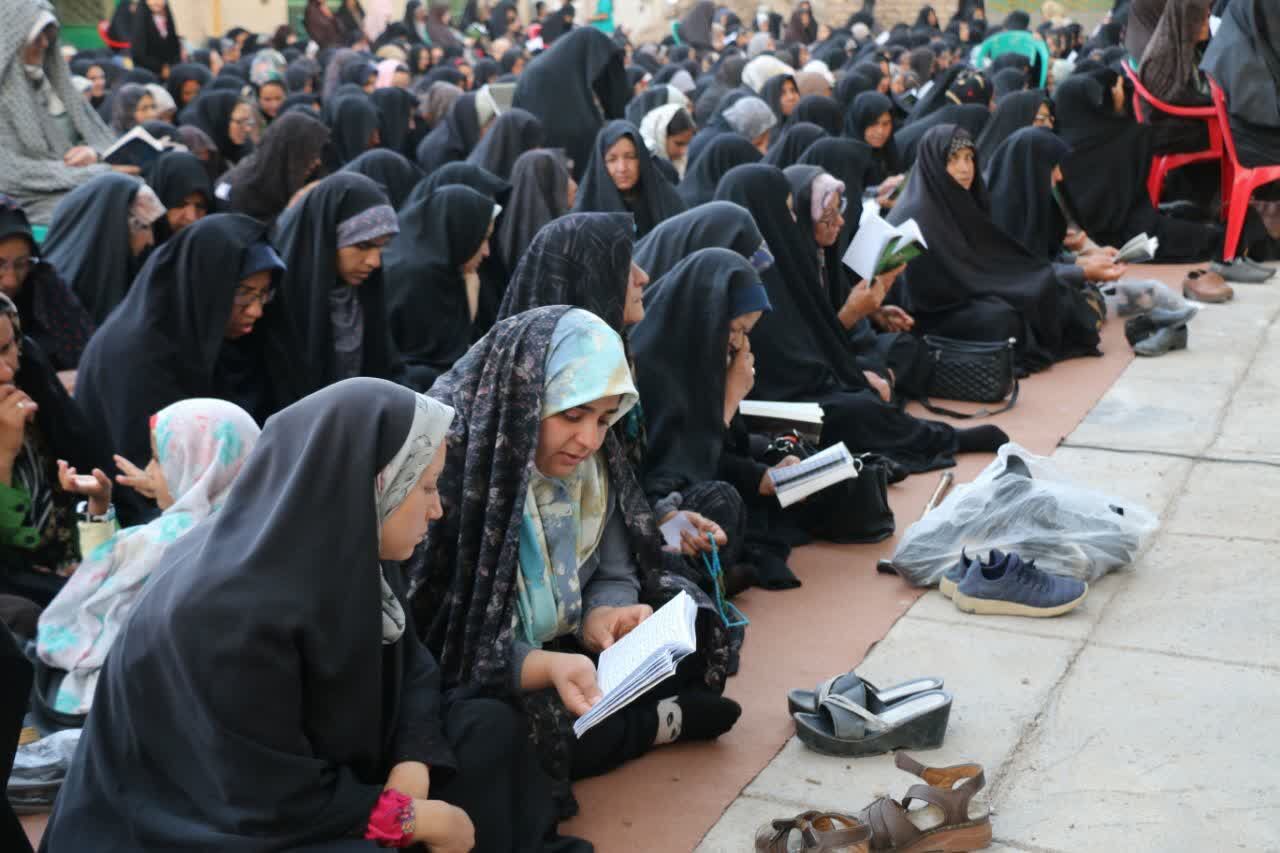 مراسم روز عرفه در گلباف 