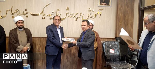 نشست هماهنگی سوگواره بزرگ نوجوانان حسینی در ناحیه یک بندرعباس