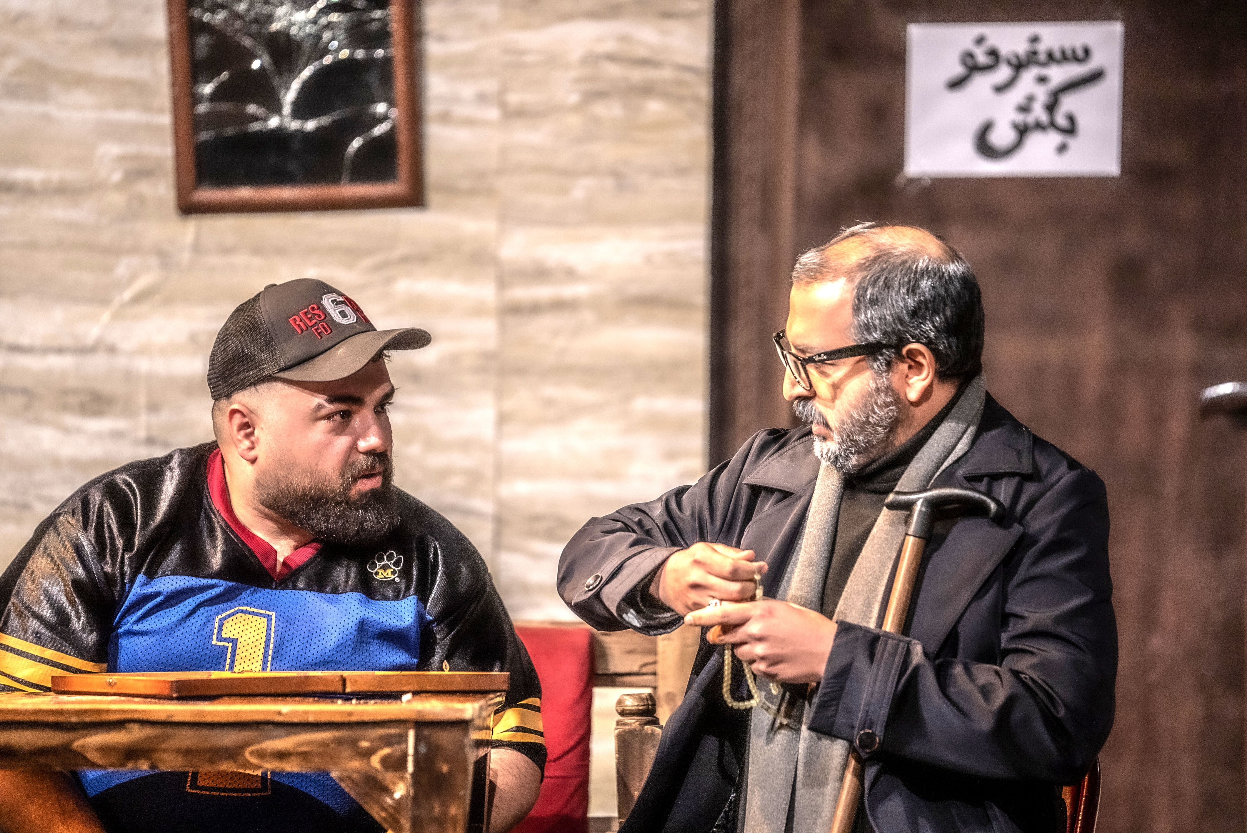 مرکز هنرهای نمایشی نگاه جدی نسبت به سالن‌های خصوصی داشته باشد