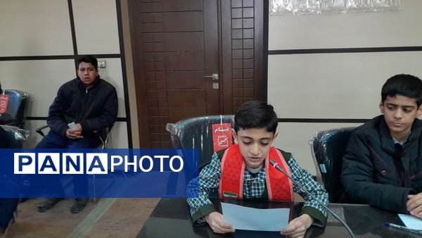 هم‌اندیشی فرماندار تفت با دانش‌آموزان 