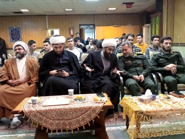 تقدیر از بسیجیان نمونه به‌مناسبت هفته بسیج 