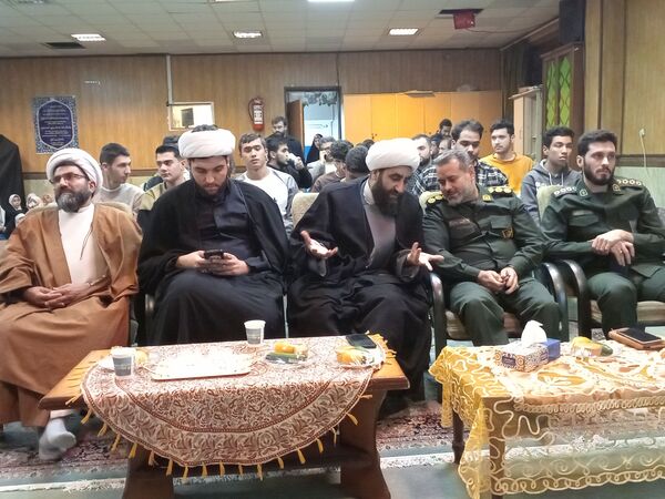 تقدیر از بسیجیان نمونه به‌مناسبت هفته بسیج 