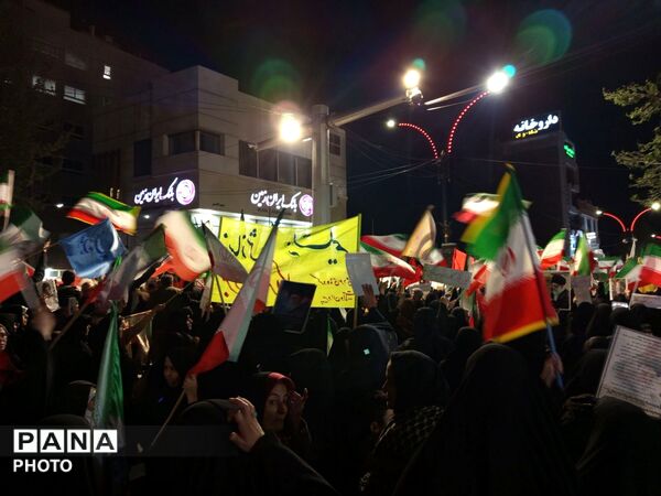 کاشمری ها بیست و هشت شب کمر خستگی را شکستند