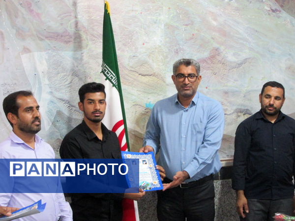 تجلیل از دانش‌آموزان خبرنگار پانای شهرستان بشاگرد 
