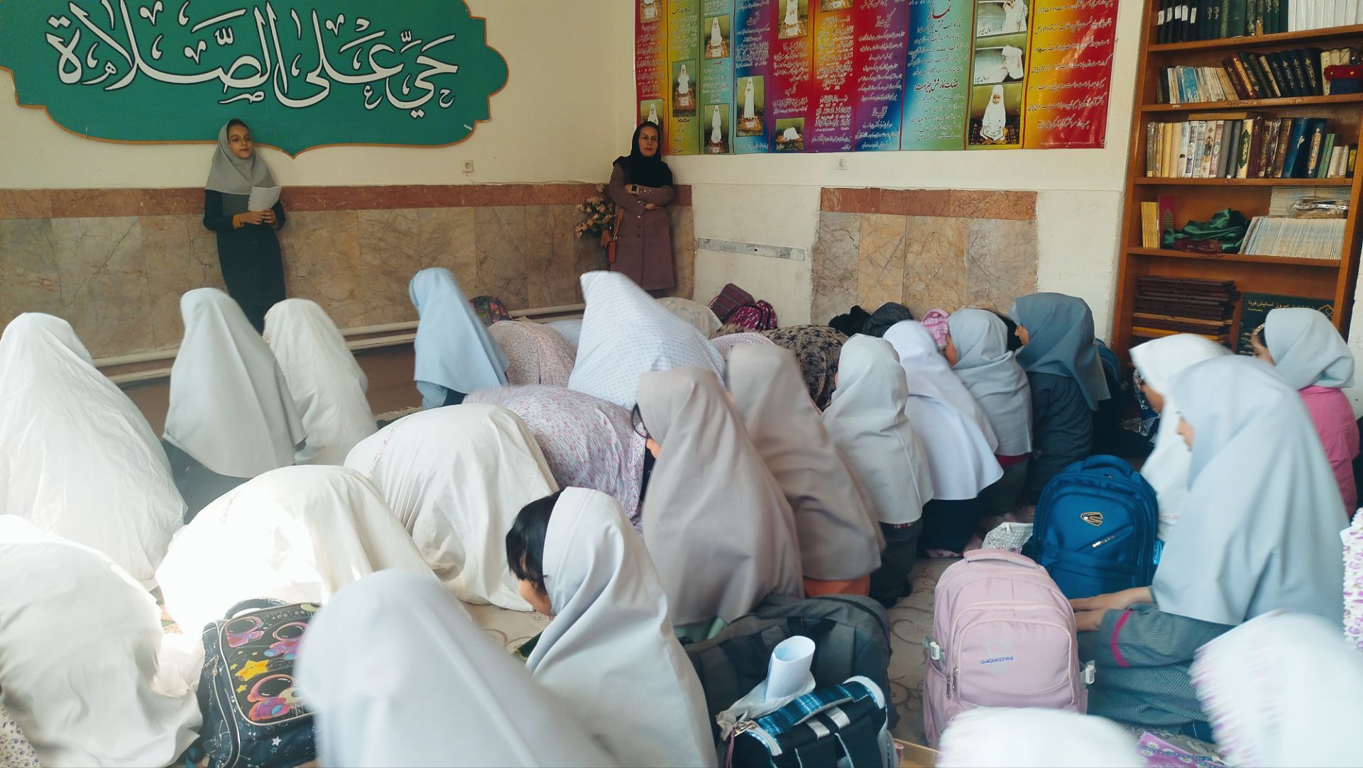 آغاز معنوی سال تحصیلی در نیایش ۲