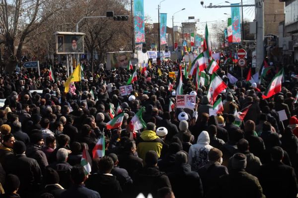 یک زنجان متحد در روز ۲۲بهمن 