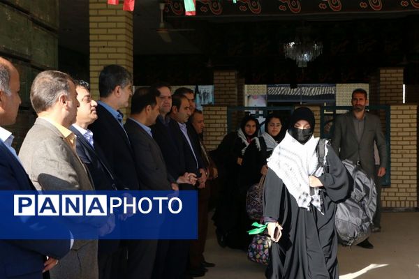 آغاز سفر معنوی دانش‌آموزان ملارد به مناطق عملیاتی جنوب کشور