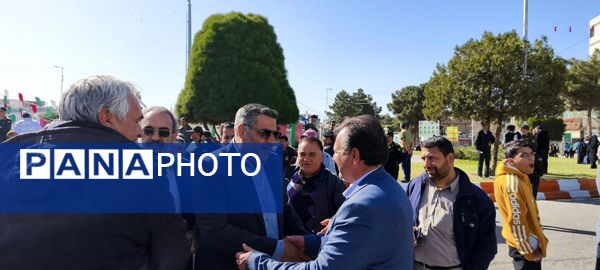 شکوه بندگی در قاب پانا 