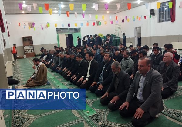   ضیافت افطاری و محفل قرآنی در دبیرستان شهید مطهری شهر حسن آباد جرقویه علیا