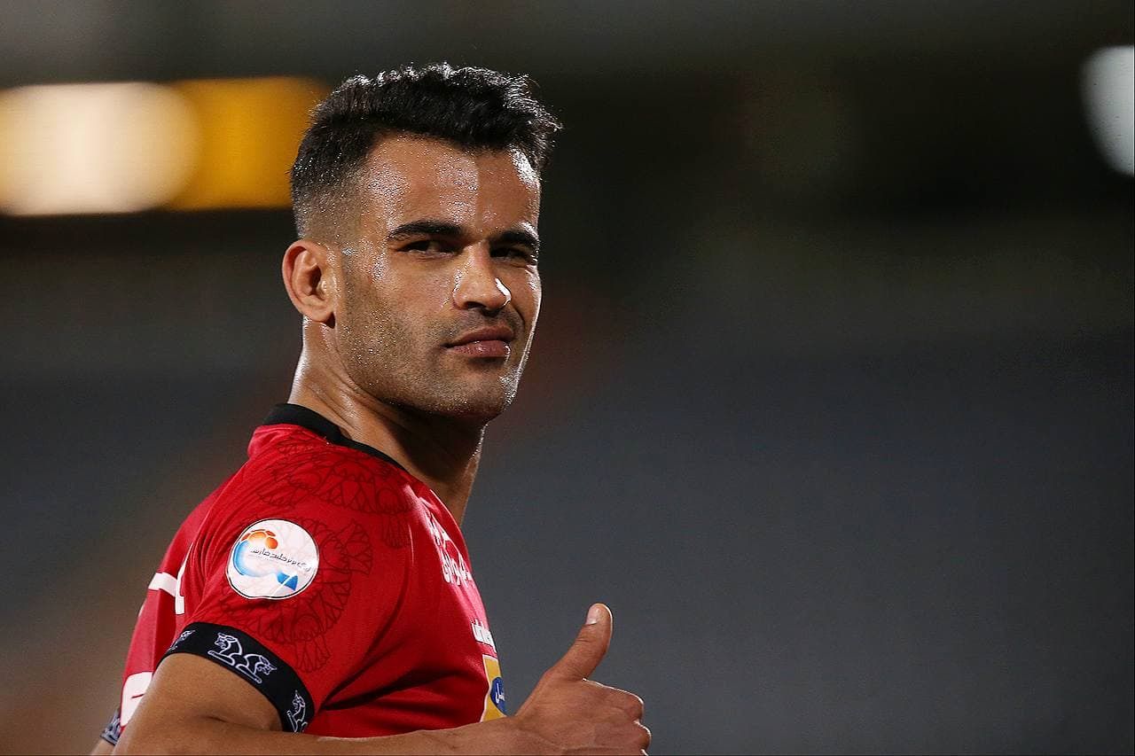 تحقیر فوق ستاره جهان با جادوی سرخ؛ آل‌کثیر شوت‌زن‌ تراز رونالدو