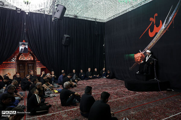 مراسم عزاداری ظهر تاسوعای حسینی در آستان امامزاده صالح(ع)