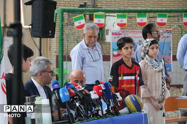 نشست خبری سخنگوی وزارت امور خارجه در لامرد