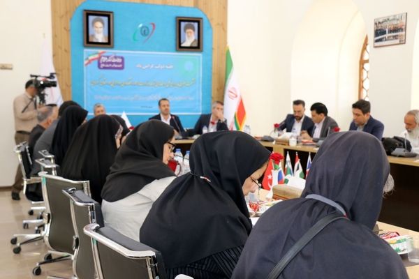 نشست خبری مدیران کل واحدهای تابعه وزارت امور اقتصادی و دارایی استان کرمان