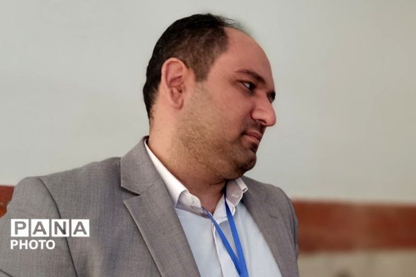 برگزاری جشنواره همیار معلم در بهارستان‌دو